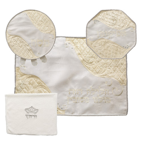 Brockett Passover 4 pcs Set: Matzah, Afikoman & Pillow Covers with Towel